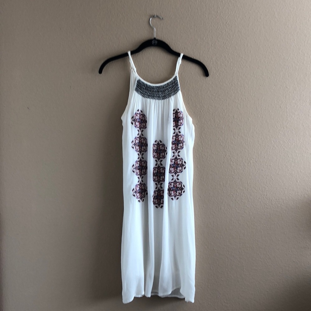 White maxi dress